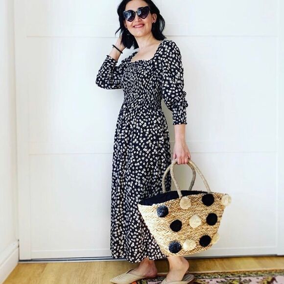 H&M Smock-detail Puff Sleeve Dress Bloggers fav - Picture 11 of 16